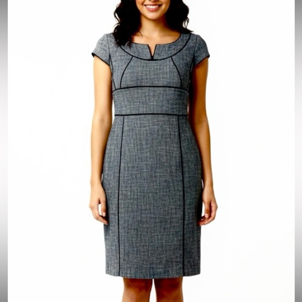 Talbots lined and cotton blend fully lined cap sleeve dress size 2